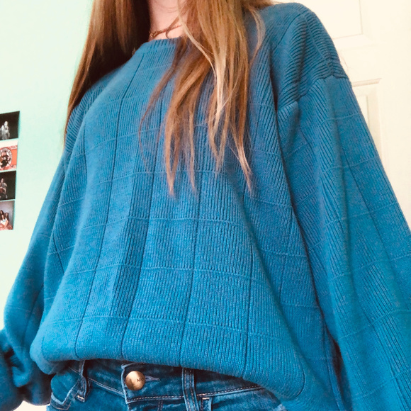 Arrow Sweaters - XL Arrow Sweater